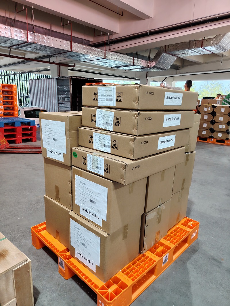 Az alkatrészek sürgős légi árufuvarozását a Zuanli Company Kínából.