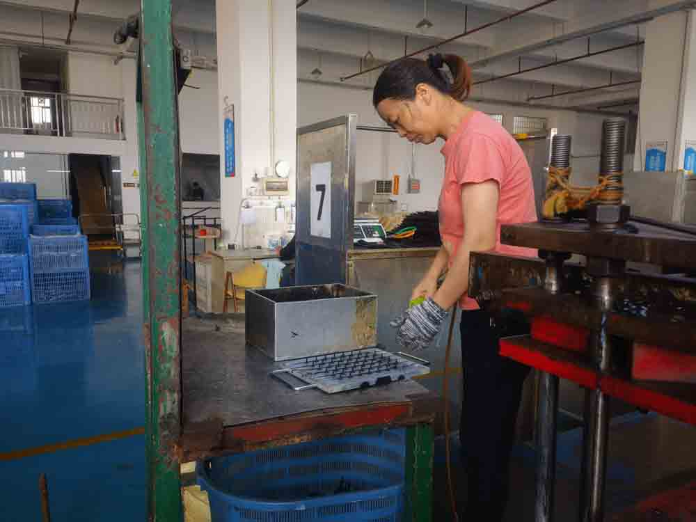 Egyedi szilikon és gumi alkatrészek / tömítések / tömítések / gumi alkatrészek